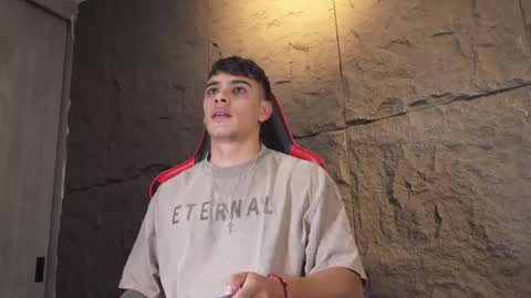 Snapshot of joseph__boy chatting on 16, 4, 2026 JOSEPH online show from 16, 4, 2026