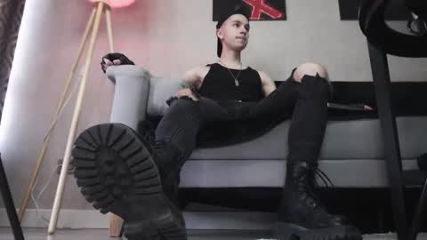 Snapshot of joseph__quinn chatting on 2, 12, 2025 Master Joseph online show from 2, 12, 2025