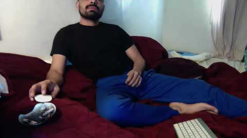 Snapshot of josephs1990 chatting on 12, 1, 2025 josephs1990 online show from 12, 1, 2025