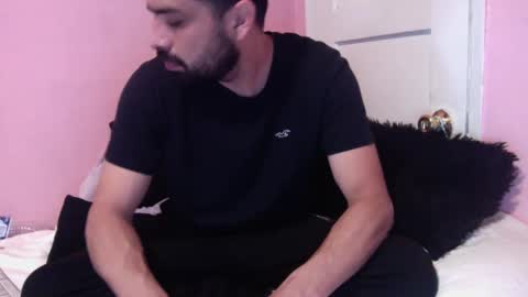 Snapshot of josephs1990 chatting on 5, 2, 2025 josephs1990 online show from 5, 2, 2025