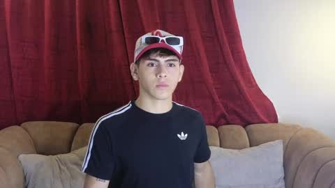 Snapshot of josethariaz25 chatting on 26, 4, 2026 JOSETH ARIAZ online show from 26, 4, 2026