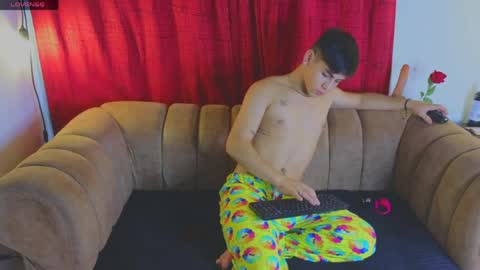 Snapshot of josethariaz25 chatting on 9, 6, 2026 JOSETH ARIAZ online show from 9, 6, 2026