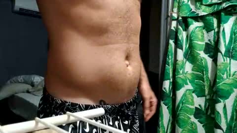 Snapshot of josh_hard03 chatting on 2, 11, 2025 josh_hard03 online show from 2, 11, 2025