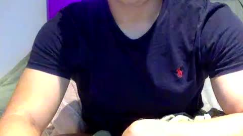 Snapshot of joshasian0713 chatting on 4, 12, 2025 joshasian0713 online show from 4, 12, 2025