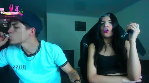 Josh And Karely online show from 16, 5, 2026