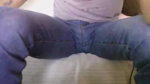 Snapshot of jovenduro84 chatting on 6, 11, 2025 jovenduro84 online show from 6, 11, 2025