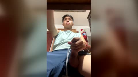 Snapshot of jovenlindo2002 chatting on 1, 4, 2026 Fran online show from 1, 4, 2026