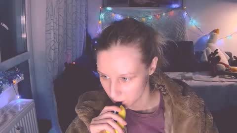 joy_keys online show from 18, 12, 2024