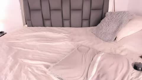 Snapshot of joyce_park_ chatting on 12, 12, 2024 Tell me Kathe online show from 12, 12, 2024