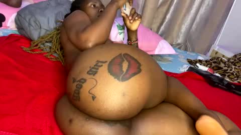 Butterflyass online show from 26, 5, 2026