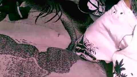 Snapshot of jperezoficcial chatting on 7, 10, 2025 J Prez Official online show from 7, 10, 2025