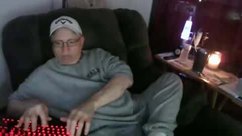 Snapshot of jpmel99 chatting on 1, 12, 2024 jpmel99 online show from 1, 12, 2024