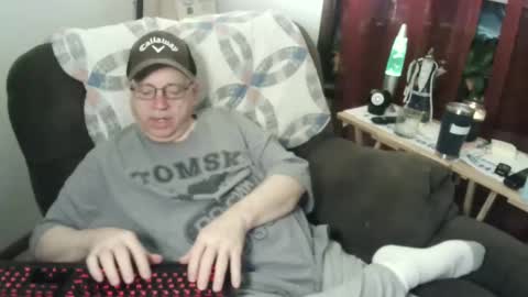 Snapshot of jpmel99 chatting on 16, 2, 2025 jpmel99 online show from 16, 2, 2025