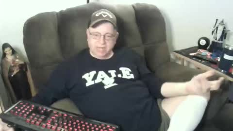 Snapshot of jpmel99 chatting on 18, 10, 2025 jpmel99 online show from 18, 10, 2025