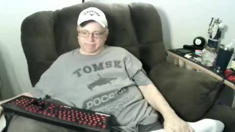 Snapshot of jpmel99 chatting on 17, 11, 2025 jpmel99 online show from 17, 11, 2025