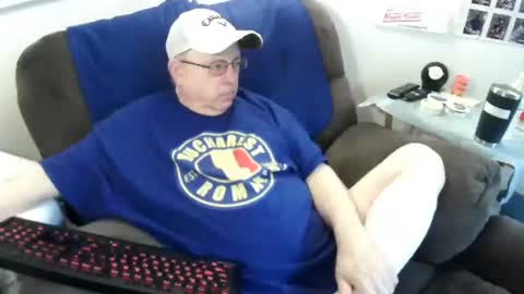 Snapshot of jpmel99 chatting on 1, 8, 2026 jpmel99 online show from 1, 8, 2026