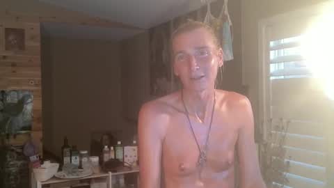 Snapshot of jpsunflower chatting on 12, 11, 2025 JP Sunflower Angel Love online show from 12, 11, 2025