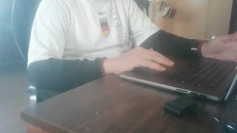 Soy Rai online show from 11, 4, 2026