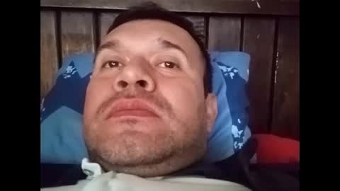 Snapshot of juan370490 chatting on 5, 1, 2025 juan370490 online show from 5, 1, 2025