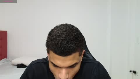 Snapshot of juan_gomez_1 chatting on 30, 4, 2026 juan_gomez_1 online show from 30, 4, 2026