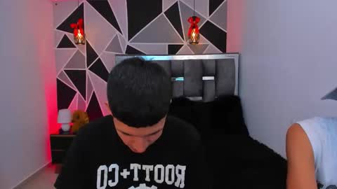 Snapshot of juan_nd_steven chatting on 5, 5, 2026 JuanSteven online show from 5, 5, 2026