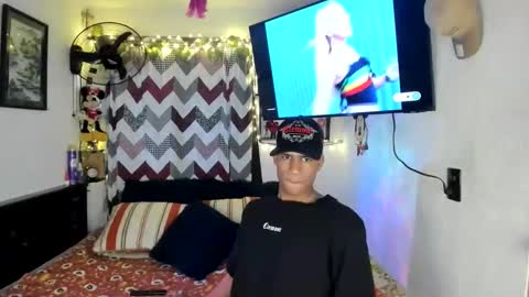Snapshot of juanbigcock21cm chatting on 6, 6, 2026 juan jose online show from 6, 6, 2026