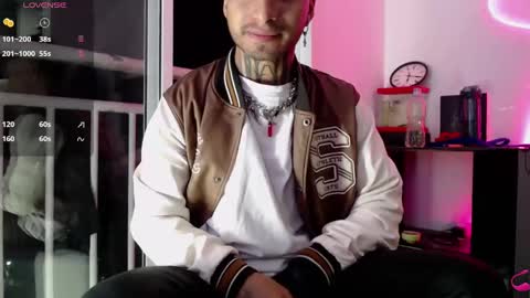 juancamilo66_ online show from 23, 9, 2025