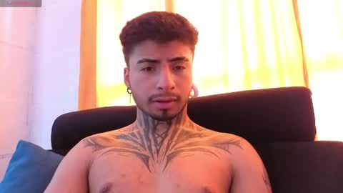Snapshot of juancamilo66_ chatting on 19, 5, 2026 juancamilo66_ online show from 19, 5, 2026