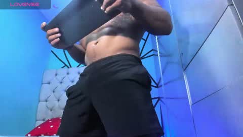 Snapshot of juande_24 chatting on 22, 7, 2026 independent model online show from 22, 7, 2026