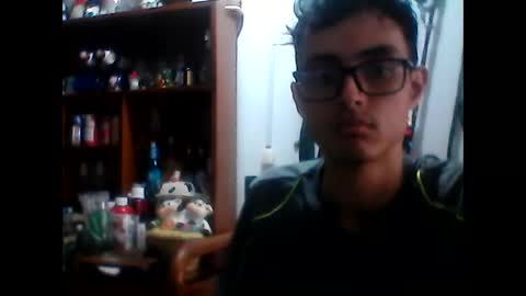 Juanesan CaballeroSolitario online show from 8, 5, 2026