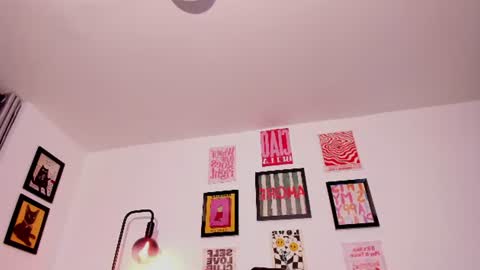 Snapshot of juanitaaa_ chatting on 2, 7, 2026 juanitaaa_ online show from 2, 7, 2026