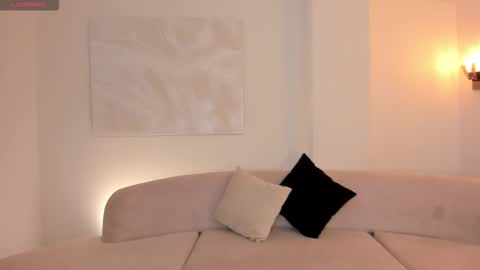 Juanita Clay online show from 1, 3, 2026