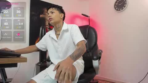 Snapshot of juank_wss chatting on 9, 11, 2025 Juank online show from 9, 11, 2025