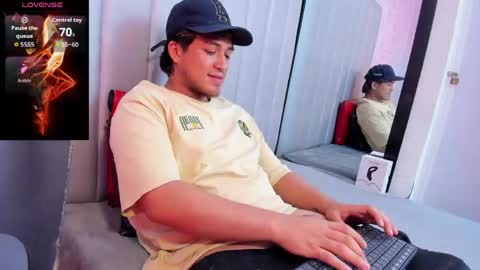 Snapshot of juanmechanic chatting on 13, 5, 2026 JUAN online show from 13, 5, 2026