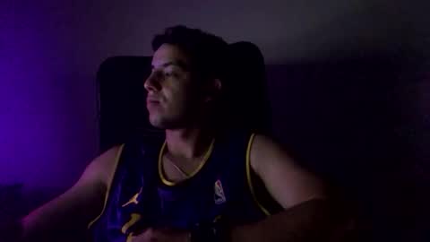 juannvalencia11 online show from 19, 4, 2026