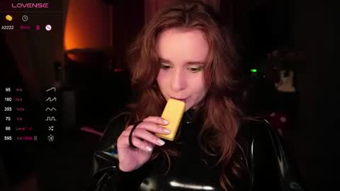 Snapshot of juelzfoxy chatting on 25, 6, 2026 Juelz online show from 25, 6, 2026
