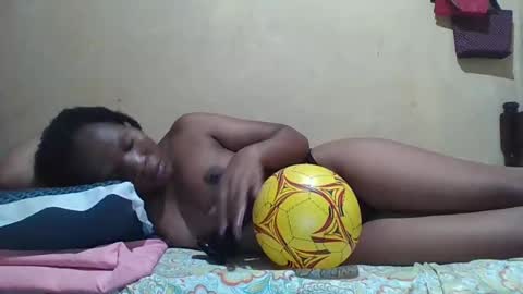 juice_petite3 online show from 6, 3, 2025