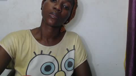 Snapshot of juicyberryx chatting on 3, 6, 2026 queen online show from 3, 6, 2026
