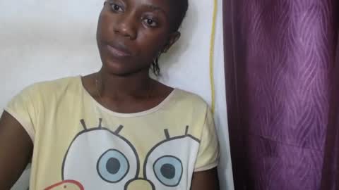 Snapshot of juicyberryx chatting on 27, 6, 2026 queen online show from 27, 6, 2026