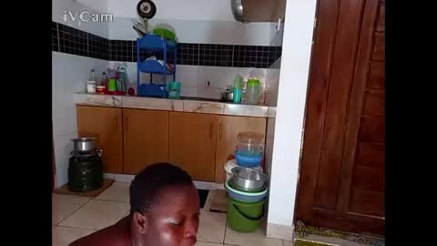 Snapshot of juicybooty_001 chatting on 31, 1, 2025 Sweetass online show from 31, 1, 2025