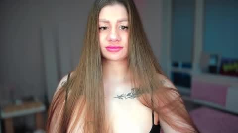 Snapshot of juicyhelenx chatting on 12, 4, 2026 Elena online show from 12, 4, 2026