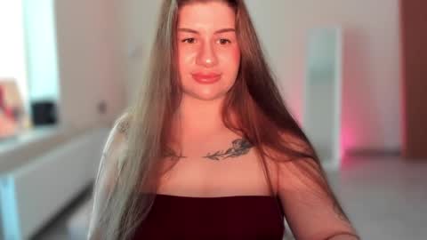 Elena online show from 19, 5, 2026