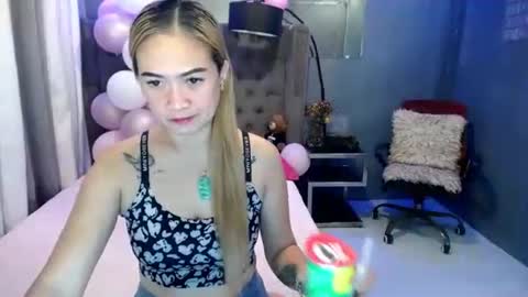 Snapshot of juicyliciousgirl chatting on 8, 5, 2026 Den online show from 8, 5, 2026