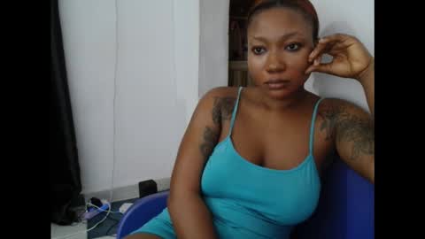 juicyxpink online show from 21, 9, 2025