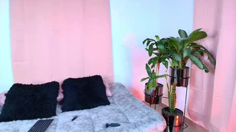 Jules and Gia online show from 29, 9, 2025