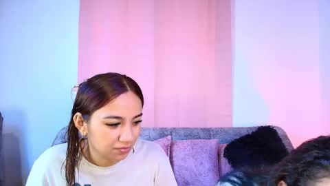 Jules and Gia online show from 22, 12, 2025