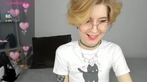 Snapshot of julescrown chatting on 26, 2, 2025 Jules online show from 26, 2, 2025