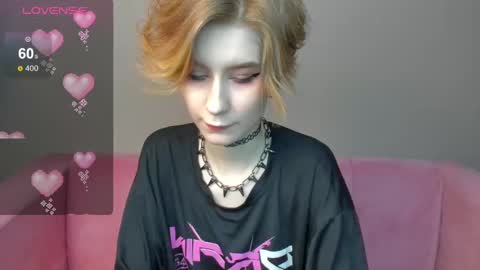 Snapshot of julescrown chatting on 8, 3, 2025 Jules online show from 8, 3, 2025