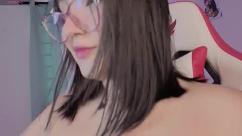 Snapshot of juli_1213 chatting on 3, 12, 2025 Juliana online show from 3, 12, 2025