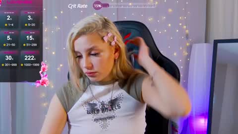 Snapshot of julia__bunny chatting on 15, 1, 2025 julia__bunny online show from 15, 1, 2025